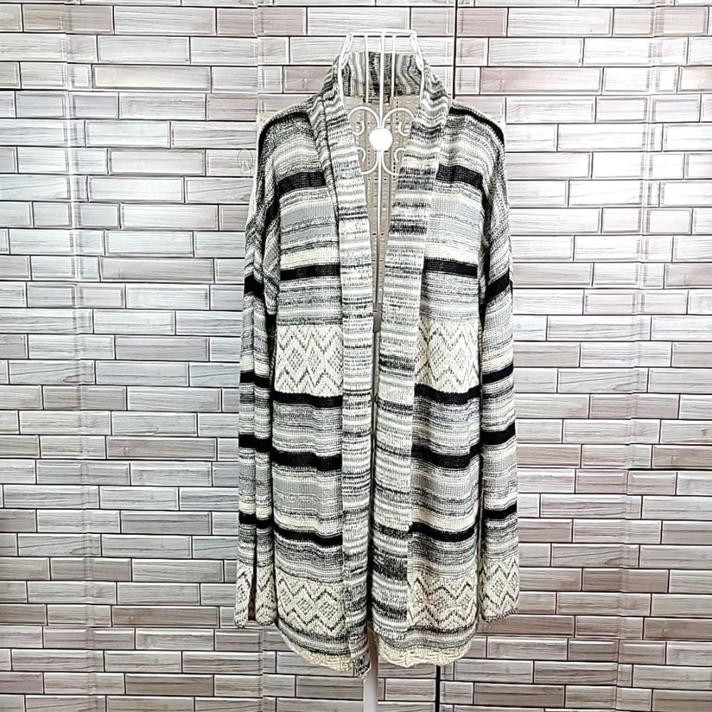 Eyeshadow open front cardigan Size L